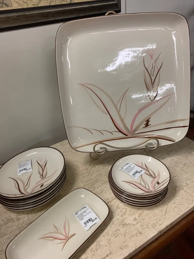 Ivory W by Worth Platter